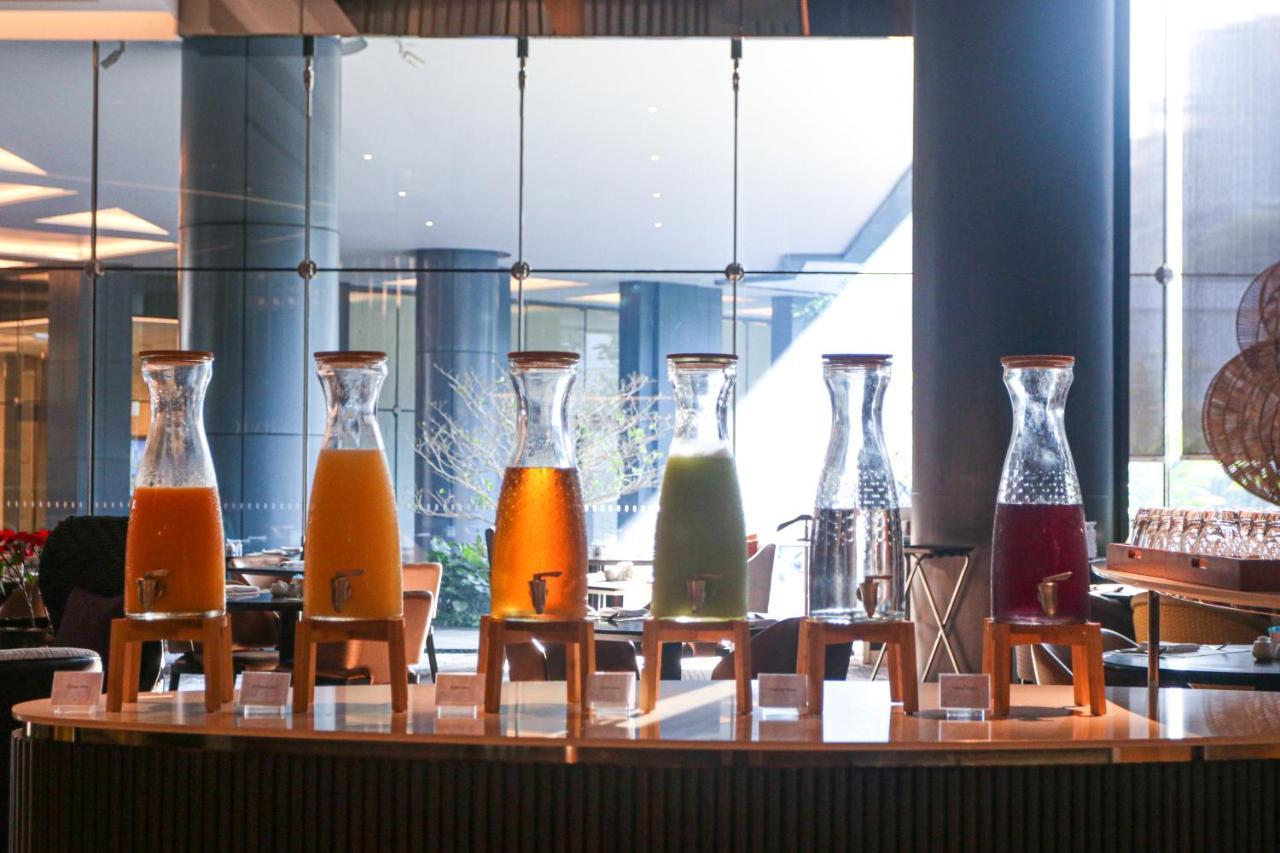 Chatrium Grand Bangkok Eksteriør bilde Juice bar