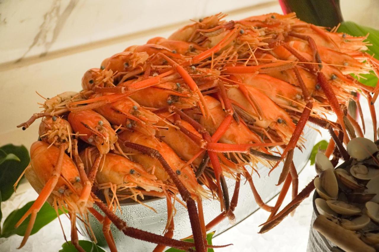 Chatrium Grand Bangkok Eksteriør bilde River prawns
